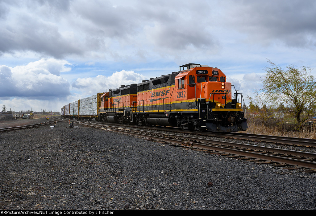 BNSF 2932